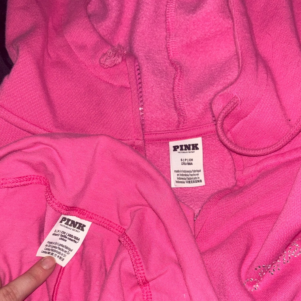 Victoria secret pink set - Picture 3 of 3